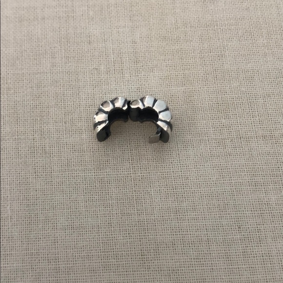 Pandora Silver Clip - Picture 3 of 3
